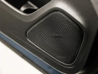 Mercedes-Benz A-Klasse 218Pk Automaat (SCHUIFDAK, APPLE CARPLAY, SFEERVERLICHTING, MEMORY SEATS, CAMERA, BURMESTER, LEDER/ALCANTARA, ADAPTIVE CRUISE, GETINT GLAS, NIEUWSTAT) - afbeelding nr 18