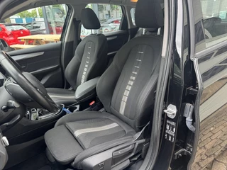 BMW 2 Serie BMW 2 Serie Active Tourer 218i Cent. Exec. - afbeelding nr 2