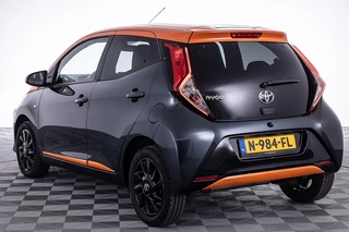 Toyota Aygo Toyota Aygo 1.0 VVT-i x-JBL ✅ 1e Eigenaar - afbeelding nr 2