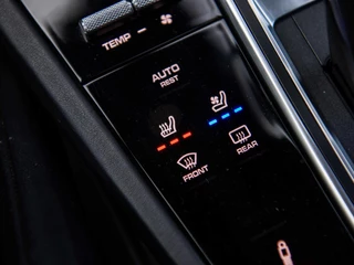 Porsche Cayenne Porsche Cayenne 3.0 V6 340PK Pano Stoelkoeling Bose ACC Sport Chrono Led Matrix 360 Camera Softclose Luchtvering - afbeelding nr 54