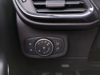 Ford Fiesta Ford Fiesta 1.0 EcoBoost 101pk ST-Line 5-Deurs | Navi | Apple Carplay + Android Auto | Clima | Cruise | Keyless Start | Pdc | Stoelverwarming | Rijstrook+Lichtsensor | Privacy Glass | 17''lm - afbeelding nr 22
