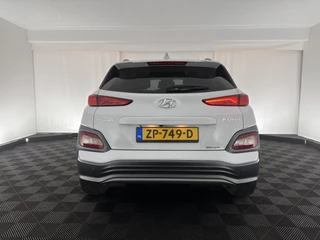 Hyundai Kona (INCL-BTW) *HEAT-PUMP | FULL-LEATHER | HEAD-UP | FULL-LED | NAVI-FULLMAP | DAB | ADAPTIVE-CRUISE | KRELL-AUDIO | KEYLESS | CAMERA | BLIND-SPOT | LANE-ASSIST | DIGI-COCKPIT | COMFORT-SEATS | 1 - afbeelding nr 5