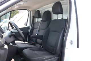 Renault Trafic Renault Trafic 2.0 dCi 145pk L2 H1 Airco Navigatie Camera - afbeelding nr 2
