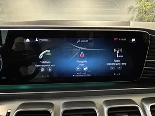 Mercedes-Benz GLE Mercedes-Benz GLE 350e AMG // Luchtvering // Soft Close // Alcantara Hemel // Trekhaak 3.500kg // Panoramadak // Head-Up // Burmester // Memory - afbeelding nr 36
