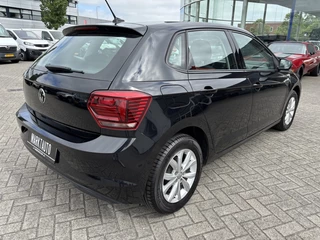 Volkswagen Polo Volkswagen Polo 1.0 MPI Comfortline Carplay Cruise Stoelverwarming - afbeelding nr 9
