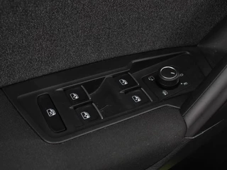 Volkswagen Tiguan Allspace Volkswagen Tiguan Allspace 1.5 TSI DSG7 MOVE DEMO 7-Persoons Trekhaak Navigatie Apple Carplay/Android Auto Camera Parkeersensoren Adaptive Cruise Control  Winterpack Full LED Climate Control - afbeelding nr 14