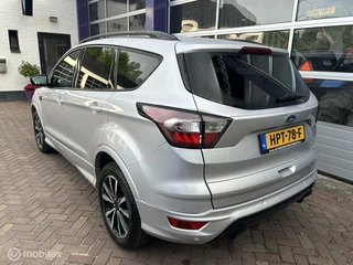 Ford Kuga Ford Kuga 1.5 EcoBoost ST Line * AIRCO * NAVIGATIE * PDC V A - afbeelding nr 6
