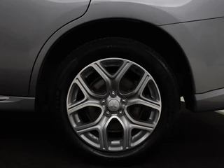 Mitsubishi Outlander Mitsubishi Outlander 2.4 PHEV Pure | Carplay | Trekhaak |  Leder/Alcantara | Keyless | Camera | Climate control | Cruise control - afbeelding nr 31