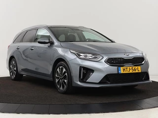 Kia Ceed Kia Ceed 1.6 GDI PHEV DynamicPlusLine | Panoramadak |  Cruise control | Climate control | Carplay | Elektrische achterklep | Dealer onderhouden - afbeelding nr 35
