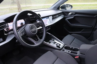 Audi A3 Virtual Cockpit Plus/Navi Plus/Keyless/LED/Winterpakket/DAB/17