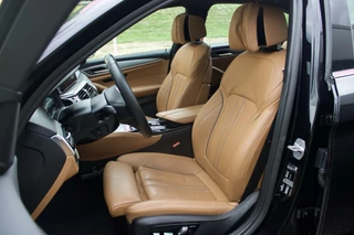 BMW 5 Serie BMW 5-serie 520i M Sport | Individual - Dak - Azuritschwarz - afbeelding nr 7