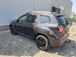 Dacia Duster Dacia DUSTER 1.3 TCe 150 Journey ,airco,parkeersensoren, cruise,rondom camera,trekhaak,navigatie,stoelverwarming, - afbeelding nr 8