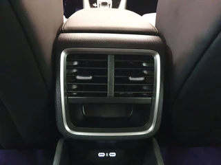Škoda Octavia Škoda Octavia Combi 1.5 TSI MHEV 115pk DSG/AUT Business Edition Camera, Winterpakket, Keyless - afbeelding nr 28