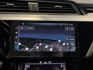 Audi e-tron Audi e-tron e-tron 50 quattro | SOH 88% |2x S-Line Black Edition 71 kWh | Pano | Afn. trekhaak | Carplay | Adaptive cruise | Stoelverwarming - afbeelding nr 12
