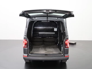Volkswagen Transporter Volkswagen Transporter 2.0TDI 150PK DSG Automaat | Led | Navigatie | Airco | Cruise | 3-Persoons - afbeelding nr 4