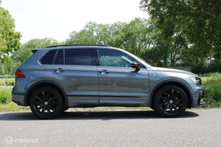 Volkswagen Tiguan Volkswagen Tiguan 1.5 TSI ACT Highline R-LINE HUD VIRTUAL DASHBOARD - afbeelding nr 3