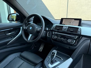 BMW 3 Serie BMW 3 Serie Touring 320i M-Sport,Pano,Leer,NaviPro,Carplay,LED,Stoelverw,Cruise - afbeelding nr 32