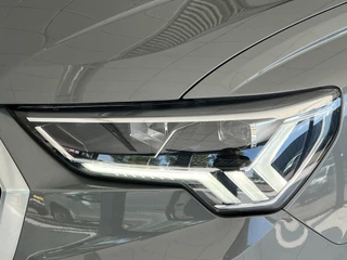 Audi Q3 Audi Q3 35 TFSI Advanced AUTOMAAT NL AUTO Lichtmetalen velgen 20