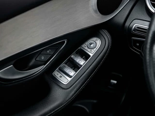 Mercedes-Benz GLC Mercedes GLC-klasse 220d 170PK 4MATIC Aut AMG Panoramadak Navi Trekhaak - afbeelding nr 28