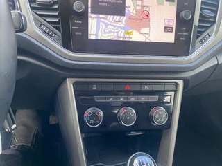 Volkswagen T-Roc - afbeelding nr 17
