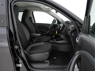 Smart Forfour (INCL-BTW) *COMFORT-SEATS | CARPLAY  | AIRCO | CRUISE | MICROFIBRE | PDC | 16''ALU* - afbeelding nr 12