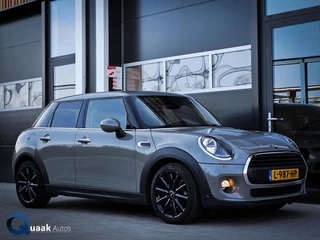 MINI One Mini Cooper One 1.5 Automaat  5-Deurs | CARPLAY | KEYLESS | CAMERA | DEALER ONDERHOUDEN - afbeelding nr 1