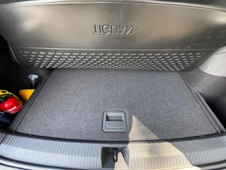 Volkswagen Tiguan Volkswagen TIGUAN 1.5 eTSI DSG Lane ass Drive pilot CarPlay 150 PK Keyless Camera Sfeerverlichting Life edition Direct leverbaar - afbeelding nr 22