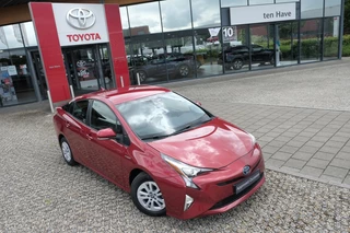 Toyota Prius Toyota Prius 1.8 122PK Hybrid Aspiration Automaat | Bluetooth | - afbeelding nr 33