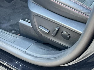 Ford Kuga Ford Kuga 2.5 PHEV ST-Line X | Afneembare trekhaak | Adaptive cruise control | Head up Display | Winter Pack | Elektrische achterklep | 1.500 kg trekgewicht | Bang&Olufsen - afbeelding nr 41