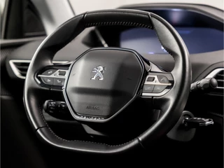 Peugeot 5008 (APPLE CARPLAY, GROOT NAVI, PARKEERSENSOREN, LANE ASSIST, SPORTSTOELEN, TREKHAAK, CRUISE, DRAADLOZE TELEFOONLADER, NIEUWE APK, NIEUWSTAAT) - afbeelding nr 17