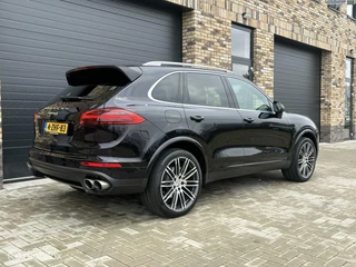 Porsche Cayenne Porsche Cayenne 3.0 S E-Hybrid CRUISE LEDER MEMORY - afbeelding nr 11