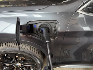 BMW X1 BMW X1 X1 xDrive25e plugin xLine | 220PK | Vleder | Pano | Camera - afbeelding nr 46