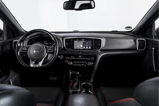 Kia Sportage Kia Sportage 1.6 T-GDI 177 PK GT-Line - automaat | S/K-Panodak | Cruise | PDC | Camera | NAV+App. Connect | ECC | LM 19