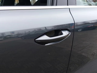 Audi A3 35 TFSI 150pk Business Edition | Origineel NL | Apple Carplay+Android Auto | Clima | Cruise | Led Koplampen | Pdc | Rijstrook+Licht+Regensensor | 17''lm - afbeelding nr 37