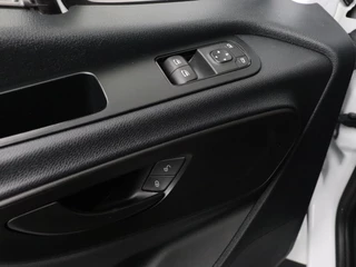 Mercedes-Benz Sprinter Mercedes-Benz Sprinter 315CDI L2H2 | Mbux Touchscreen Camera | Betimmering | Airco | Cruise | 3-Persoons - afbeelding nr 8