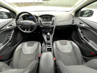 Ford Focus Ford Focus Wagon 1.5 Red Edition | CRUISE | CLIMA | TREKHAAK | - afbeelding nr 13