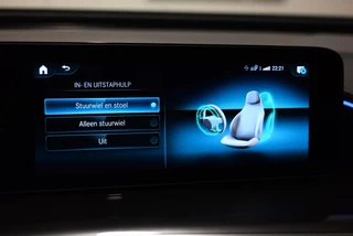 Mercedes-Benz EQC Mercedes-Benz EQC 400 4MATIC Premium Plus 80 kWh AMG - Memory - Distronic - Schuifdak - Keyless Entry - HUD - Ambiance Verlichting - afbeelding nr 29