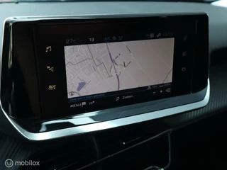 Peugeot 2008 Peugeot 2008 1.2 PT 101 PK H6 Navigatie Camera Parkeersensor 17