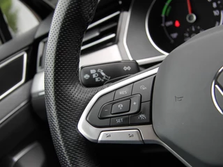 Volkswagen Passat Volkswagen Passat Variant 1.4 TSI PHEV GTE 218pk | Matrix LED | Camera - afbeelding nr 37
