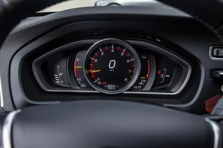 Volvo V40 Volvo V40 Cross Country 2.0 T3 Momentum, NAP, DigiDash - afbeelding nr 18