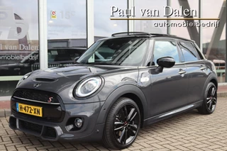 MINI Cooper S Mini 2.0 192PK AUTOMAAT JCW HAMMERSMITH Panodak | Yours Leder | H&K Audio | Camera | Led | 17 Inch Spoke Black | NL Auto | Carplay/Android | Keyless |