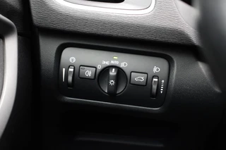 Volvo V40 Volvo V40 2.0 D2 Kinetic business - Navi, Cruise, Stoelverw. - afbeelding nr 20