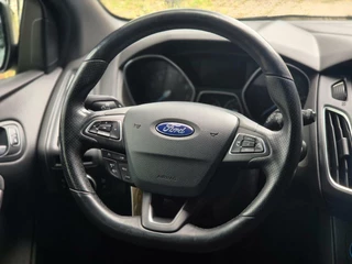 Ford Focus Ford Focus 1.0 ST-Line/1e Eig/Deal Ond/Camera/125PK/18''/Vol - afbeelding nr 12