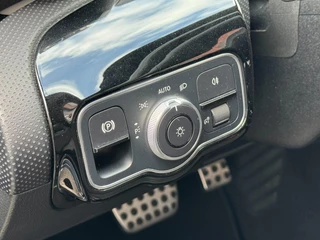 Mercedes-Benz A-Klasse Mercedes-Benz A-klasse A250 AUT AMG LED Pano Widescreen Navi - afbeelding nr 46