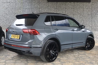 Volkswagen Tiguan Volkswagen Tiguan 1.5 TSI R-Line | Geen import | Black Style | Schuifdak | Digitaa - afbeelding nr 10