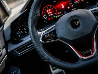 Volkswagen Golf Volkswagen Golf 2.0 TSI GTI Clubsport|PANO|HEAD-UP|ACC|NARDO - afbeelding nr 31