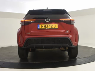 Toyota Yaris Cross Toyota Yaris Cross 1.5 Hybrid 130PK GR Sport | Stuur en Stoelverwarming | PDC V+A+ - afbeelding nr 6