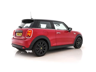 MINI Electric (INCL-BTW) Aut. *LEATHER -MICROFIBRE | FULL-LED | DIGI-COCKPIT | CAMERA | KEYLESS | NAVI-FULLMAP | AMBIENT-LIGHT | DAB | CRUISE | SPORT-SEATS | 17