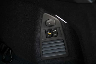 Volkswagen Touareg Volkswagen Touareg R 3.0 TSi eHybrid 4MOTION | Nieuw | Vol opties | Panodak | Dynaudio | Massage | Trekhaak | 22 inch | 5 jaar garantie | - afbeelding nr 44