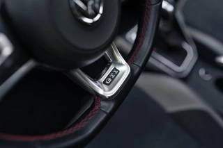 Volkswagen Polo Volkswagen Polo 2.0 TSI GTI Pano DSG Beats ACC Stoelverw - afbeelding nr 16